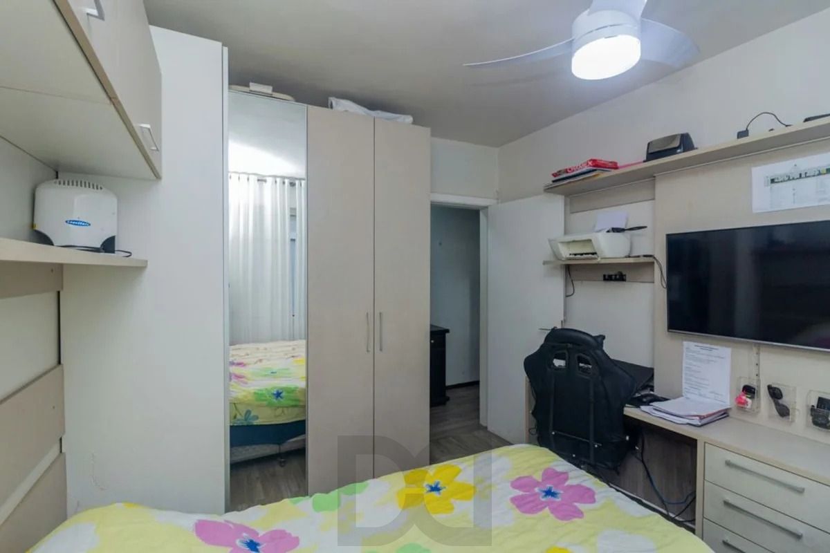 Apartamento 2 Quartos com 77m² e Vaga no Petrópolis — foto 7