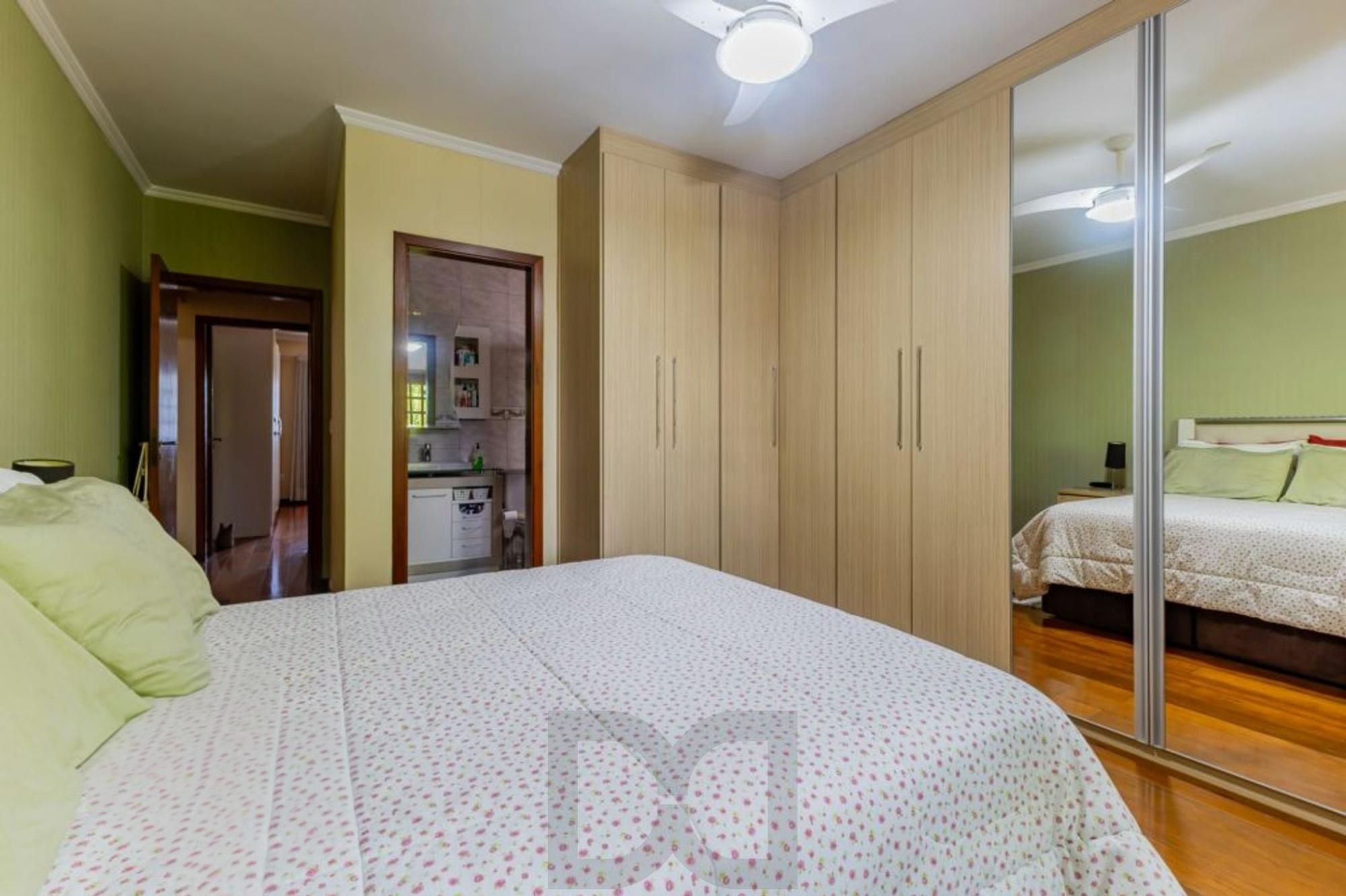 Casa com 1.640,00m², 3 dormitórios, 4 vagas à venda Rua Marista. — foto 30