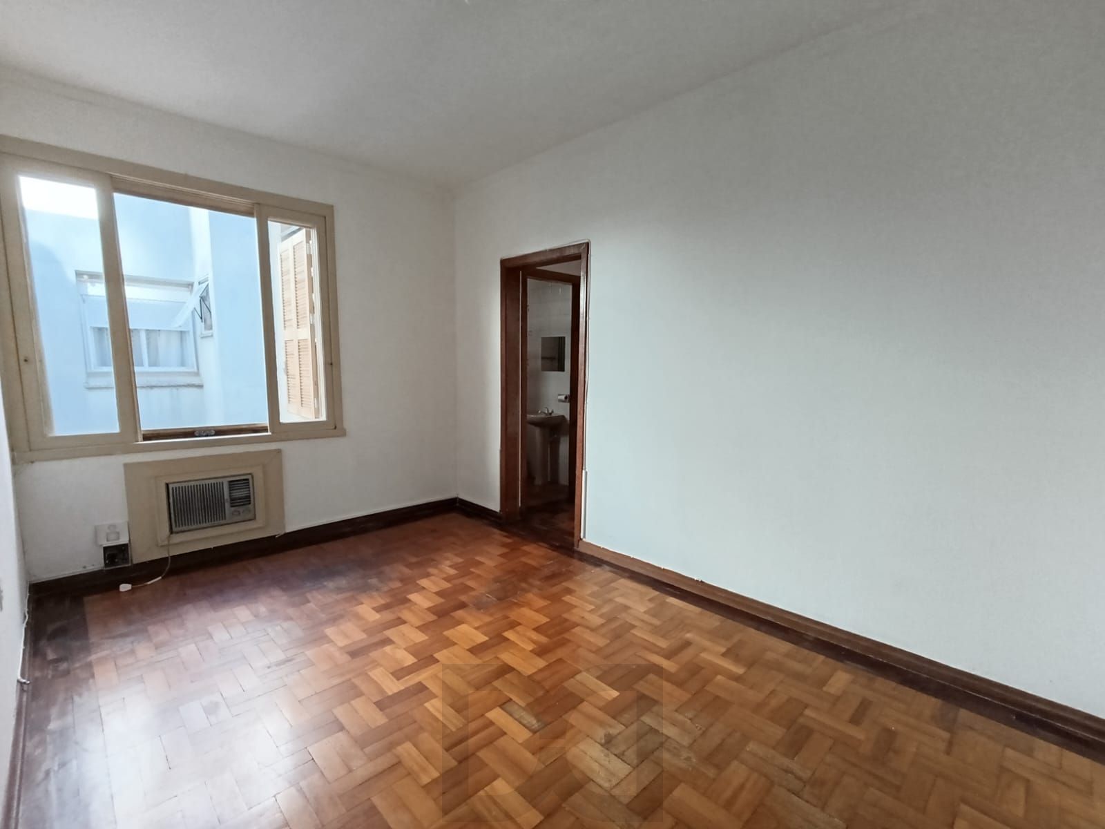 Apartamento de 2 dormitórios no bairro Praia de Belas — foto 1