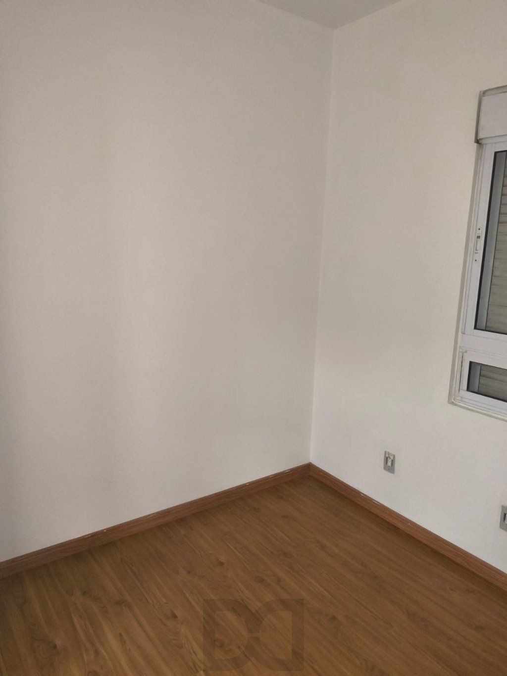 Apartamento de 2 quartos, elevador e 1 vaga no bairro Jardim Leopoldina. — foto 9