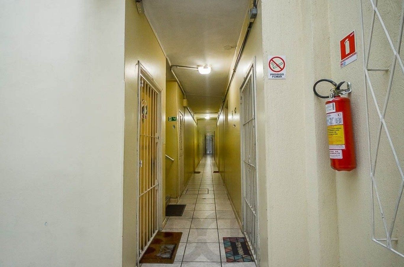 Apartamento à venda com 2 dormitórios 69 m² no Bairro Menino Deus — foto 23
