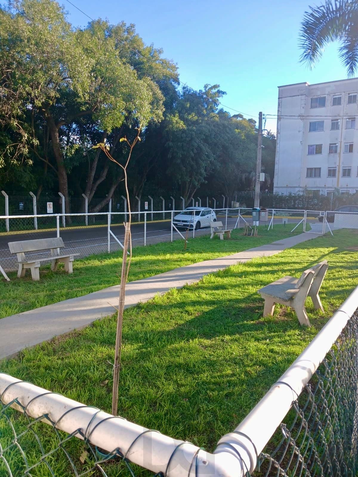 Apartamento térreo de 1 dormitório com 1 vaga coberta e fixa Bairro Santa Fé — foto 17