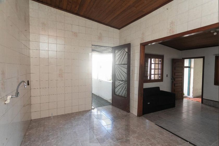 Casa com 3 dormitórios e 2 vagas no Bairro Parque dos Maias — foto 10