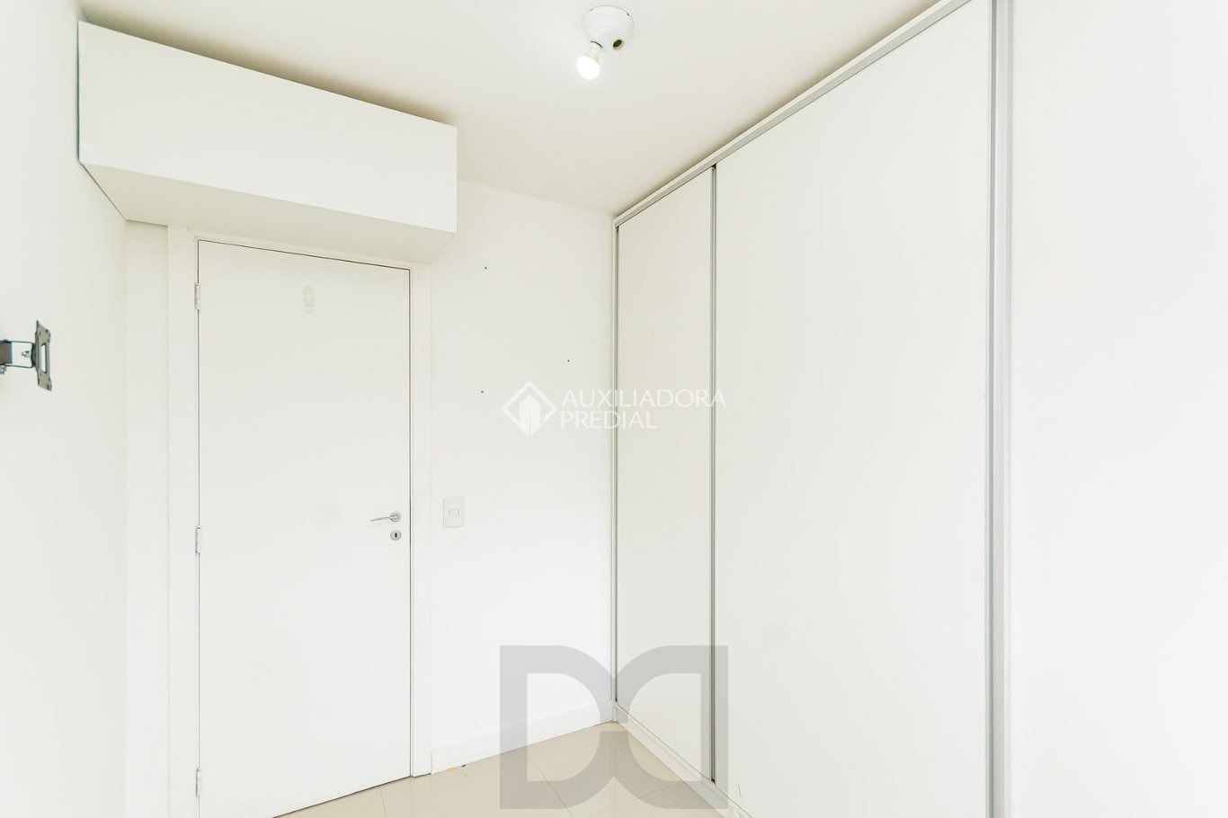 Apartamento 2 Dormitórios 57m² no bairro Morro Santana — foto 22