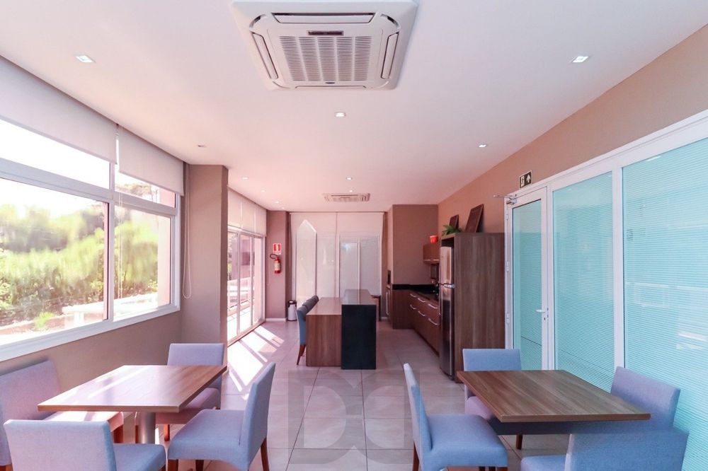 Apartamento de 3 quartos, suíte, elevador e 1 vaga no bairro Azenha — foto 21