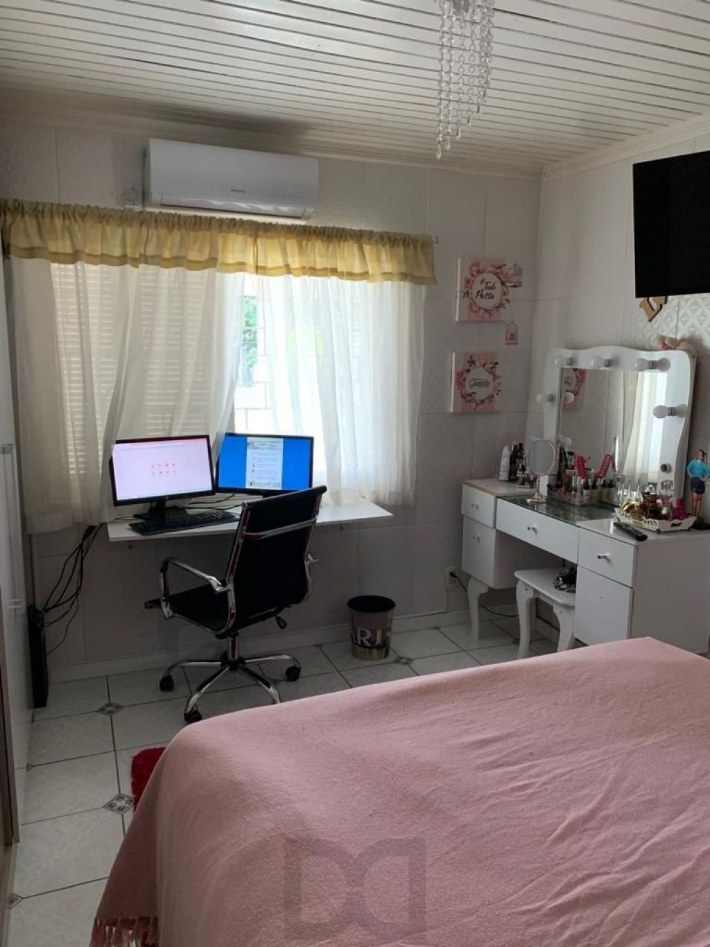 Casa de 3 dormitórios e 2 vagas no bairro Sarandi — foto 13