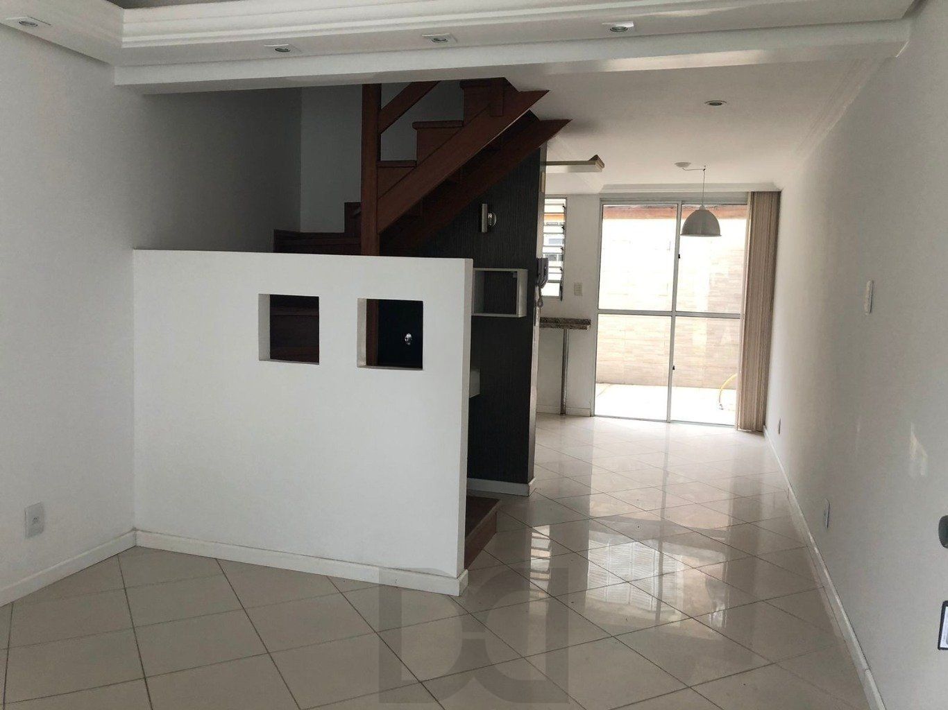 Casa em Condomínio de 2 quartos e 1 vaga de garagem no bairro Sarandi/Poa. — foto 25