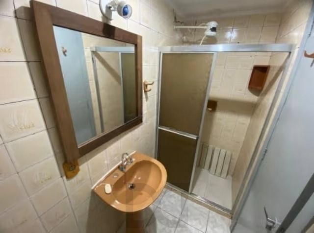 Apartamento de 2 Dormitórios no bairro Jardim Floresta Porto Alegre. — foto 8