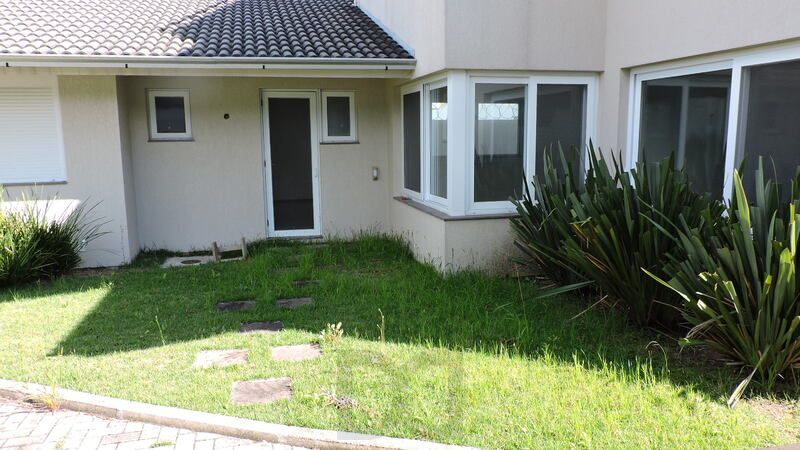 Casa nova de 600m² com 4 dormitórios e 3 vagas — foto 76