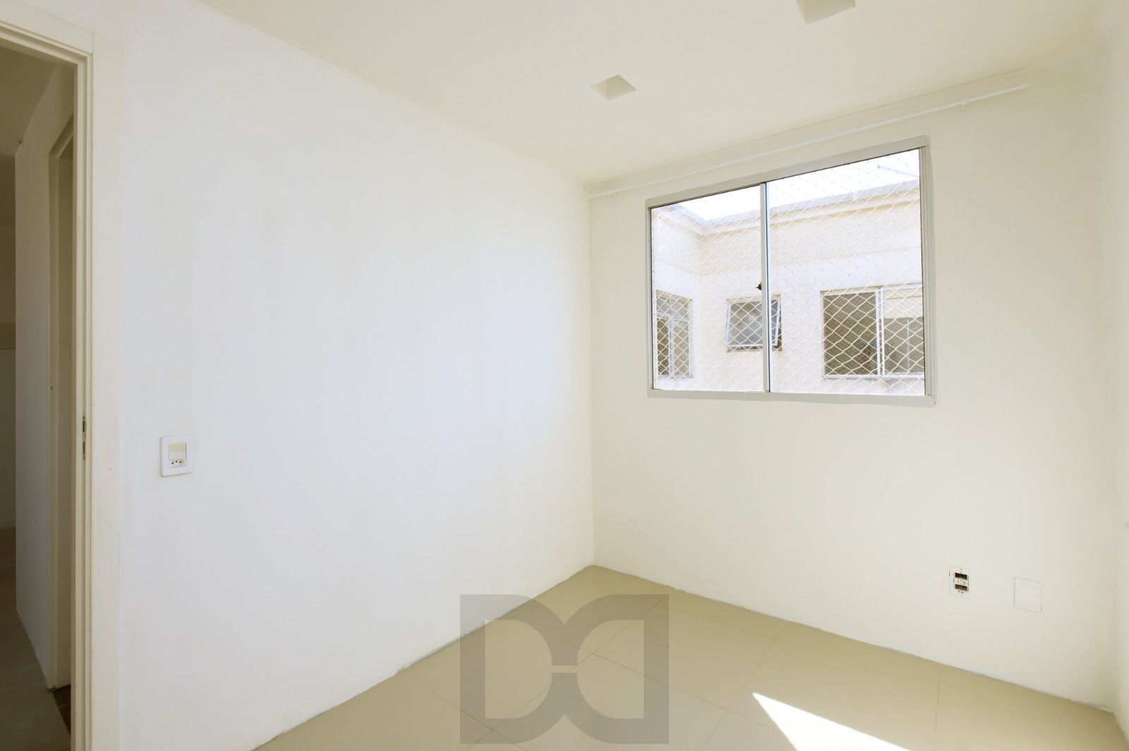 Apartamento 2 Dormitórios com 1 Vaga no Sarandi — foto 11