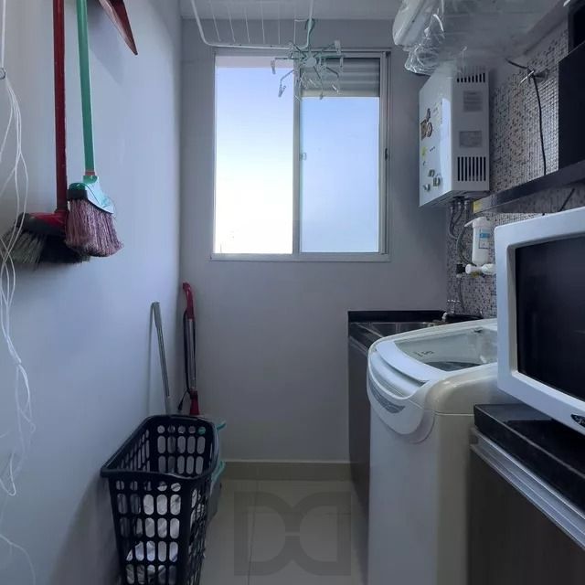 Apartamento com 2 quartos, vaga, elevador e piscina no bairro Nonoai — foto 10