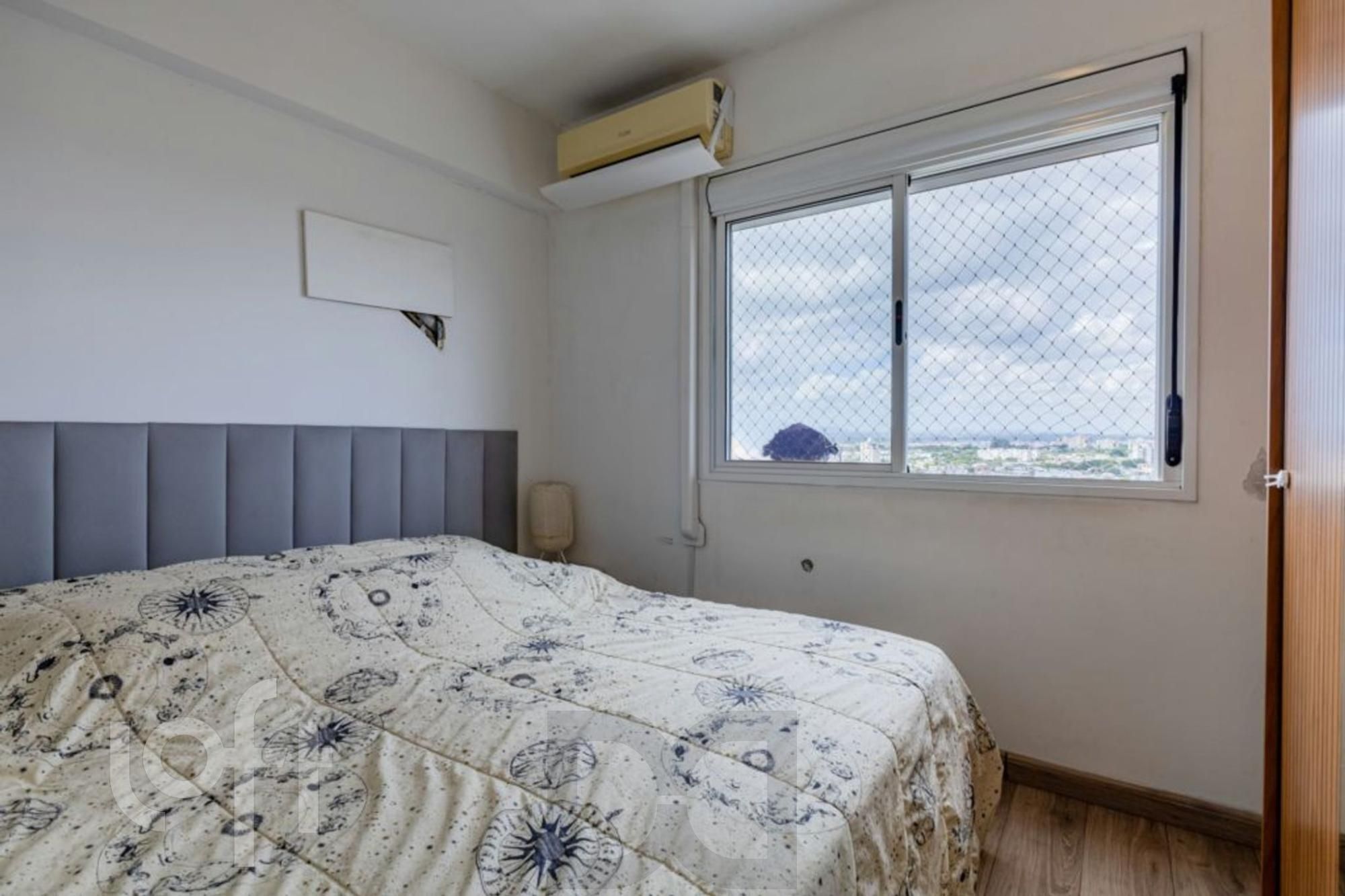 Apartamento com 3 quartos, 2 vagas, piscina elevador no bairro Vila ipiranga — foto 10