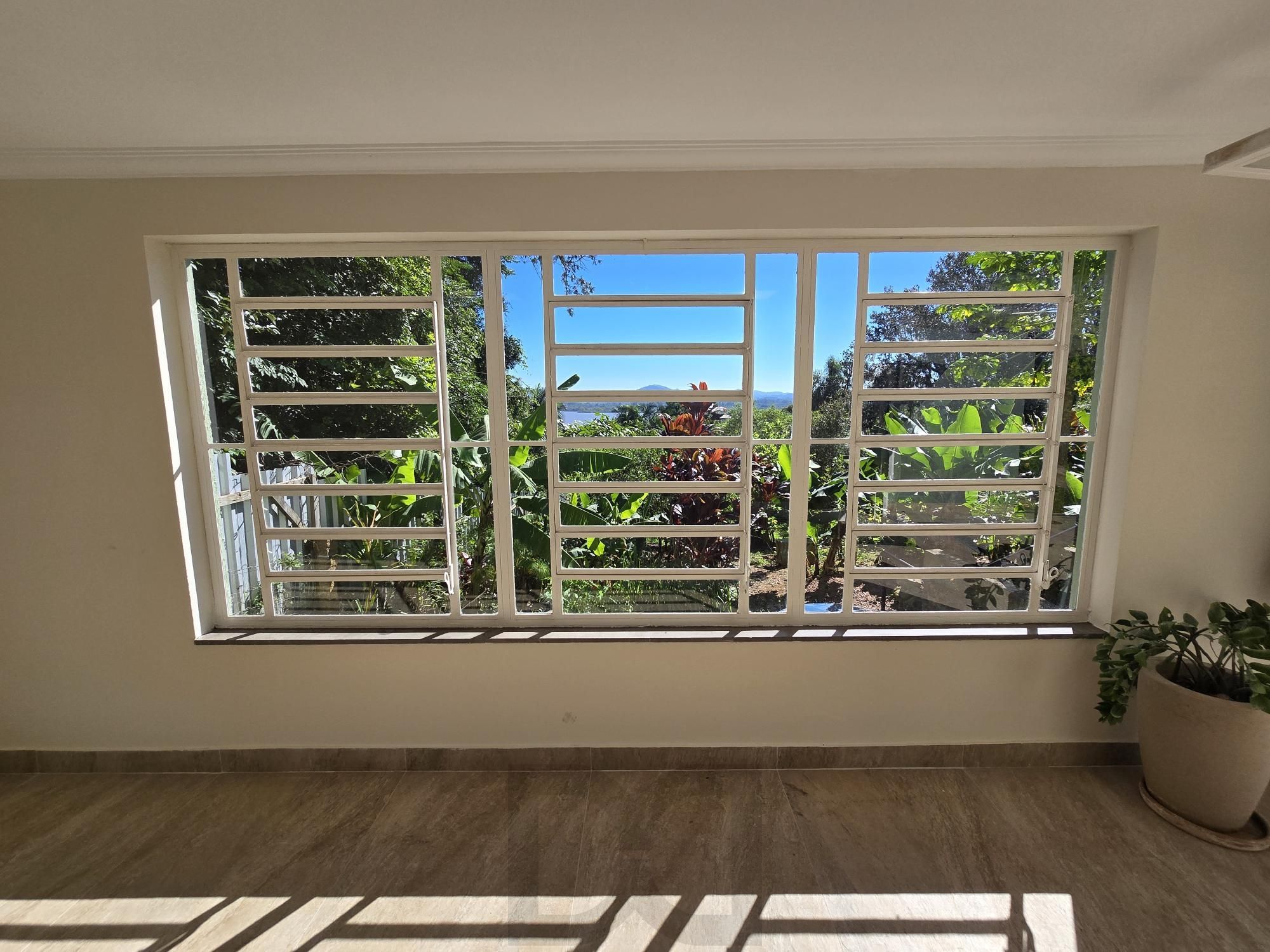 Casa 3 dormitórios, 1 suíte, 4 vagas 210 m² privativos no Belém Novo. — foto 63
