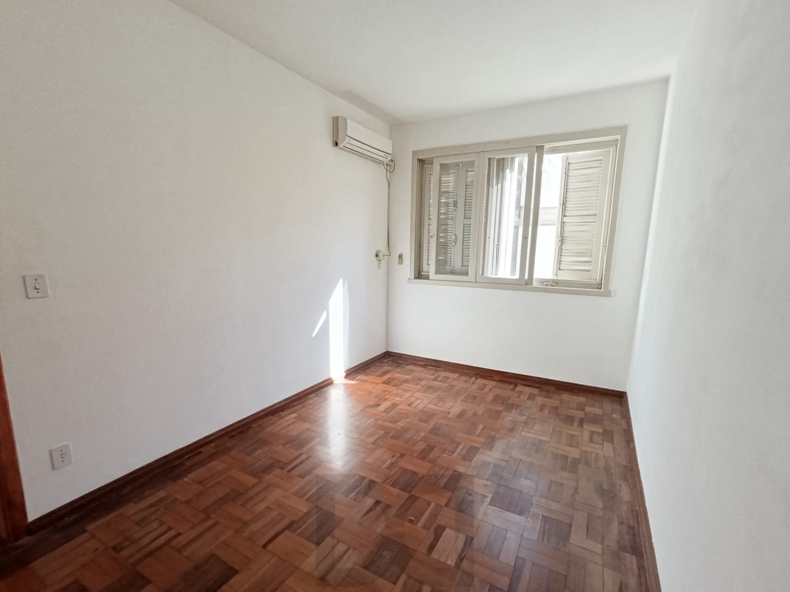 Apartamento de 2 dormitórios no bairro Praia de Belas — foto 5