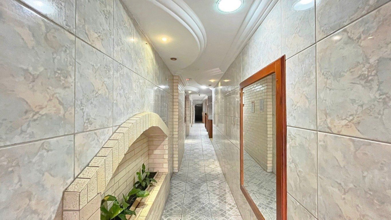 Apartamento térreo de 1 quarto, elevador no bairro Centro Histórico. — foto 10