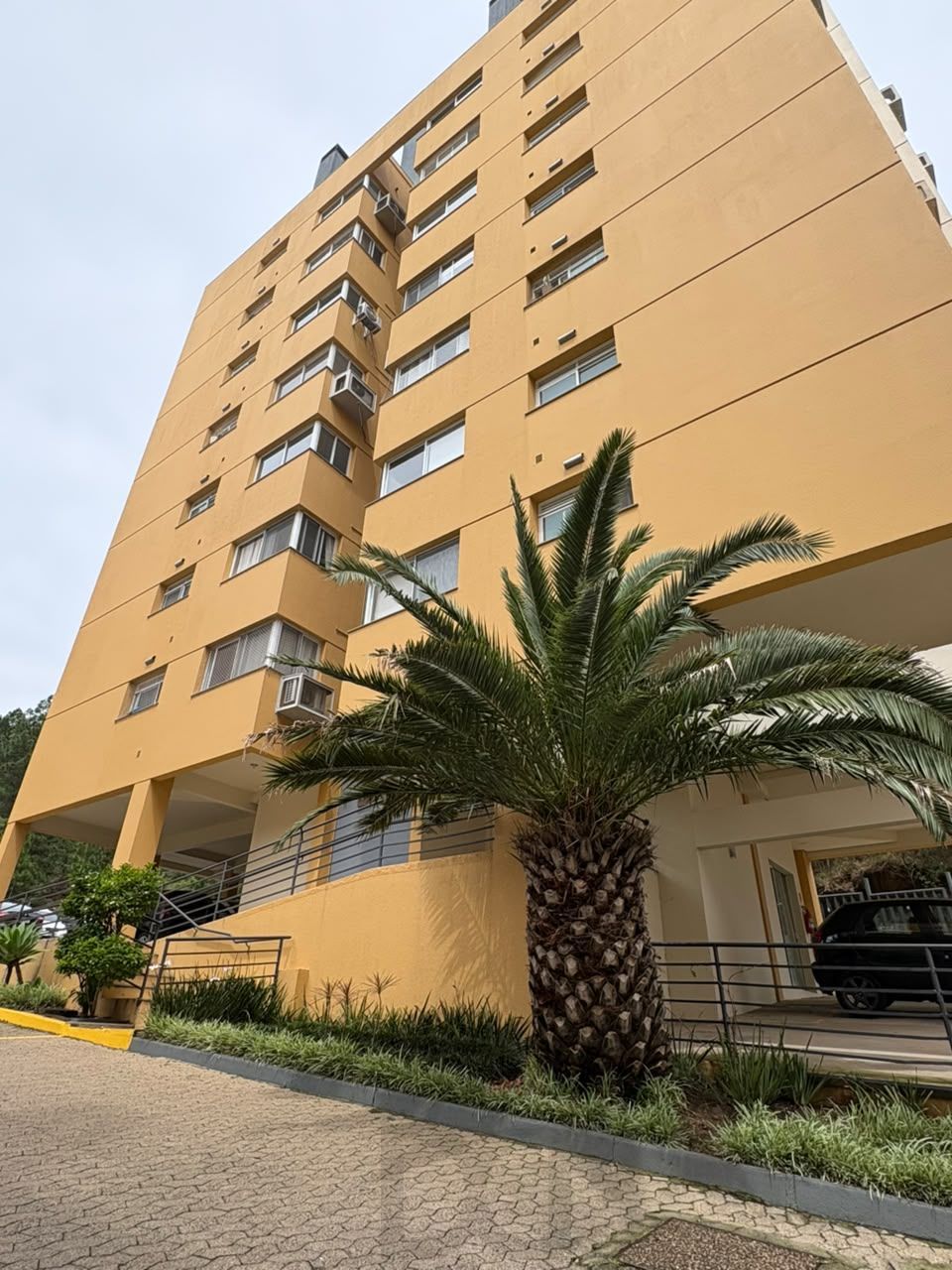Apartamento com 2 quartos, semi mobiliado, vaga e elevador no bairro Nonoai — foto 3