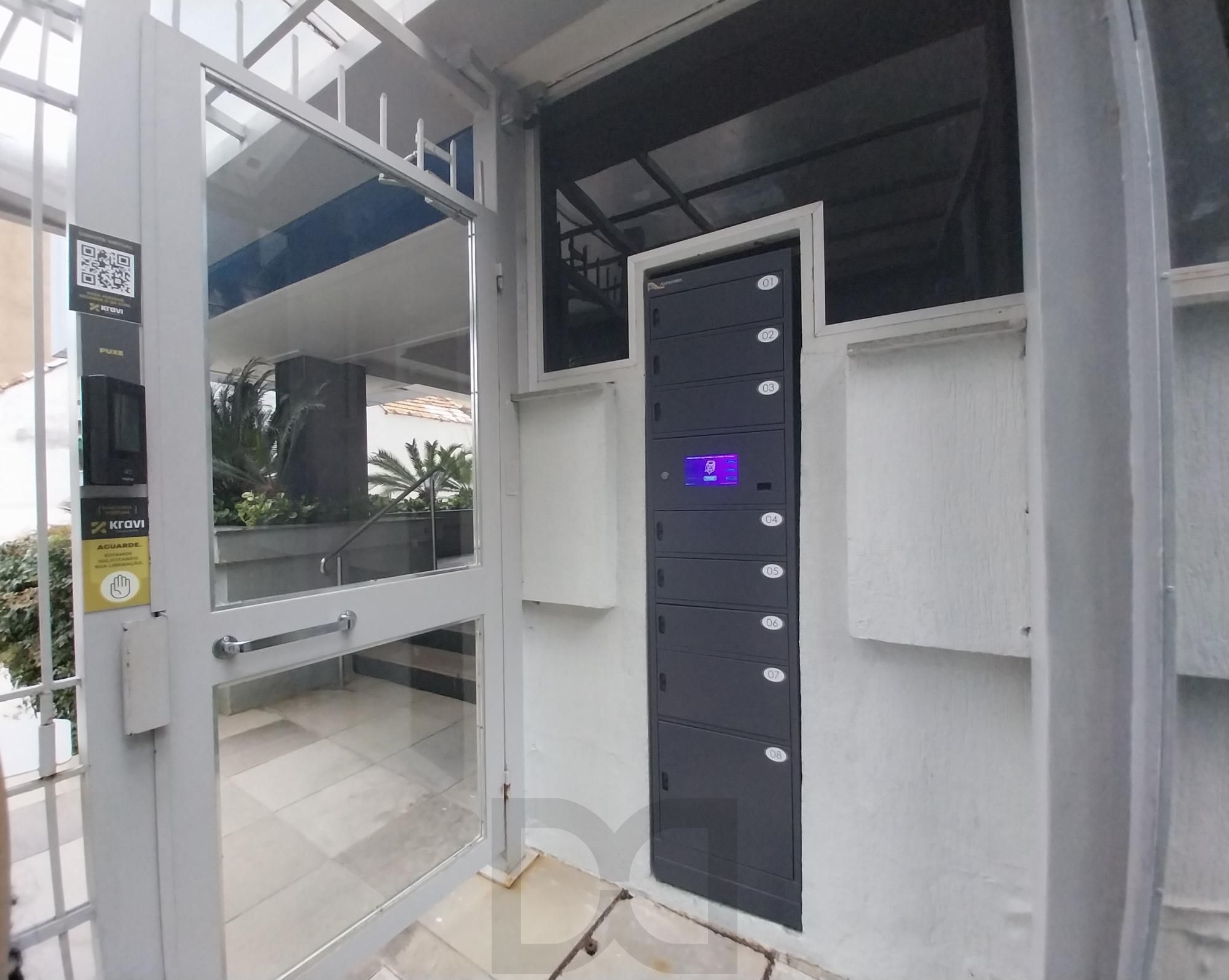 Apartamento de 4 dormitórios, 2 suítes, 2 vagas e elevador na Castro Alves. — foto 56