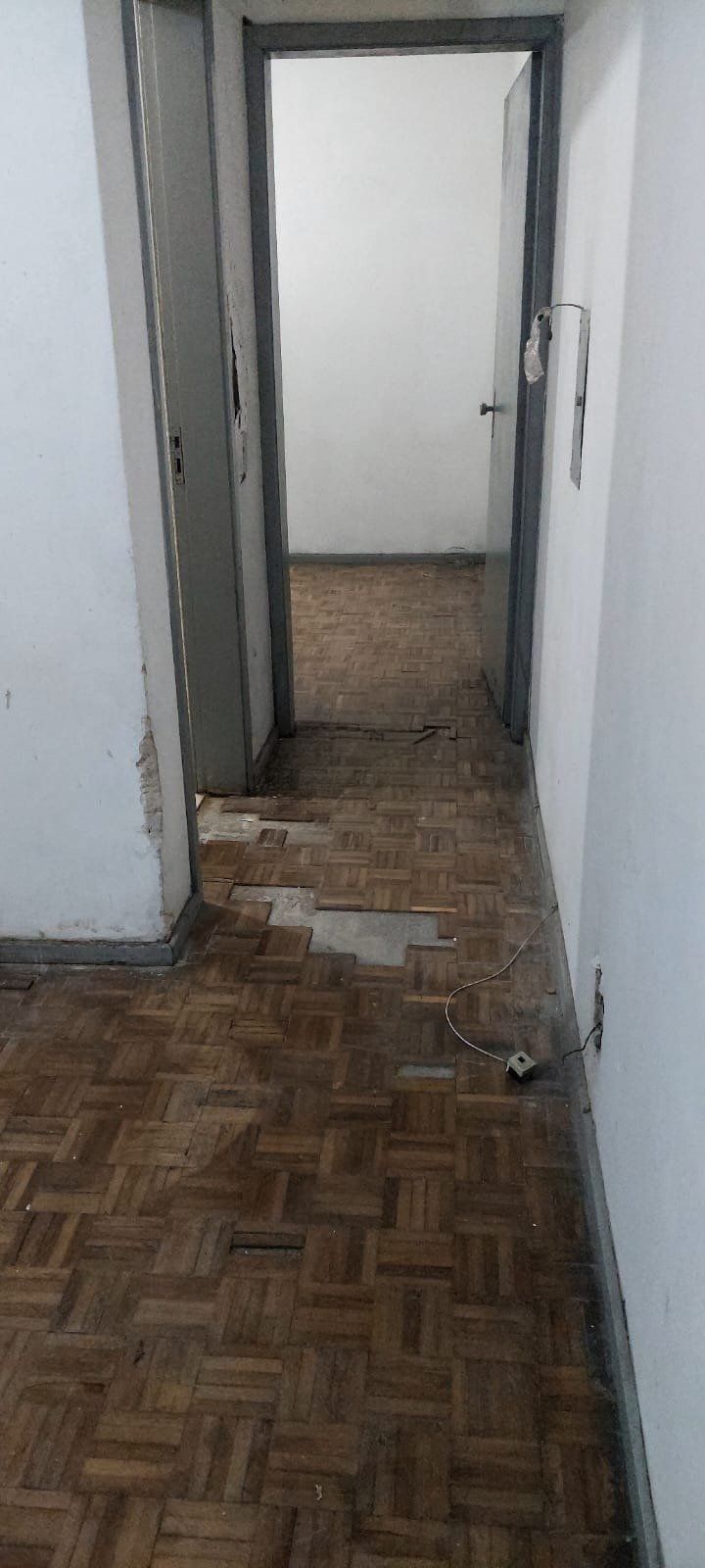 Apartamento térreo de 1 quarto, elevador no bairro Centro Histórico. — foto 3