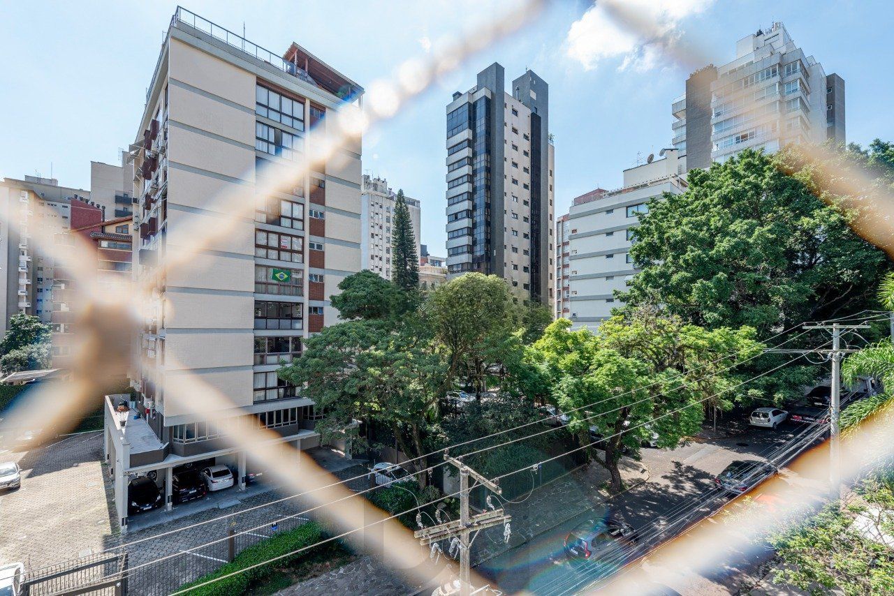 Apartamento de 2 dormitórios suíte, vaga dupla, elevador no bairro Rio Branco — foto 3