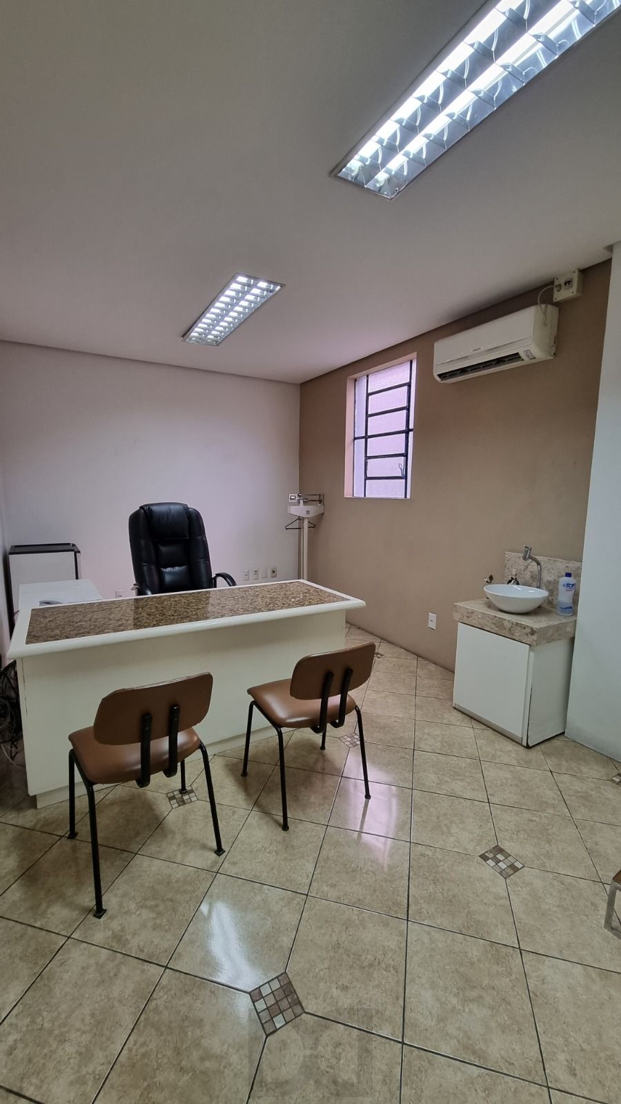Sala comercial no Bairro passo do Feijó em Porto Alegre. — foto 21