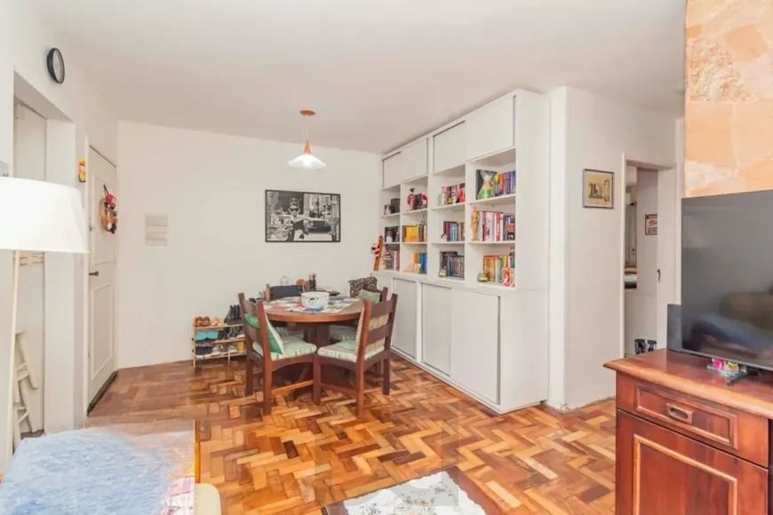 Apartamento com 2 quartos e 58m² à venda em Passo da Areia, Porto Alegre. — foto 3