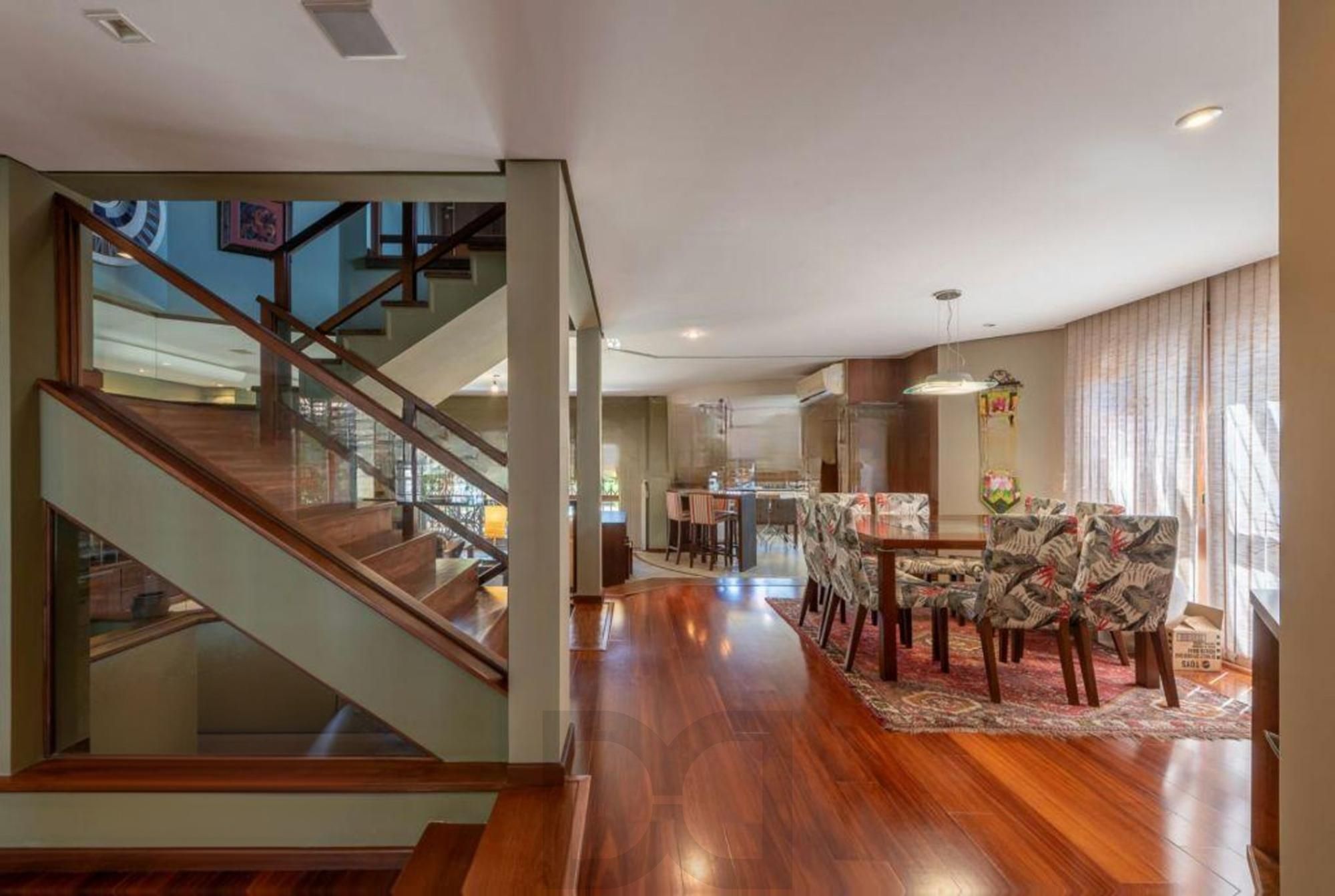 Casa com 5 dormitórios, 2 suítes, 2 vagas e 360m² à venda no Jardim Itu Sabará. — foto 10