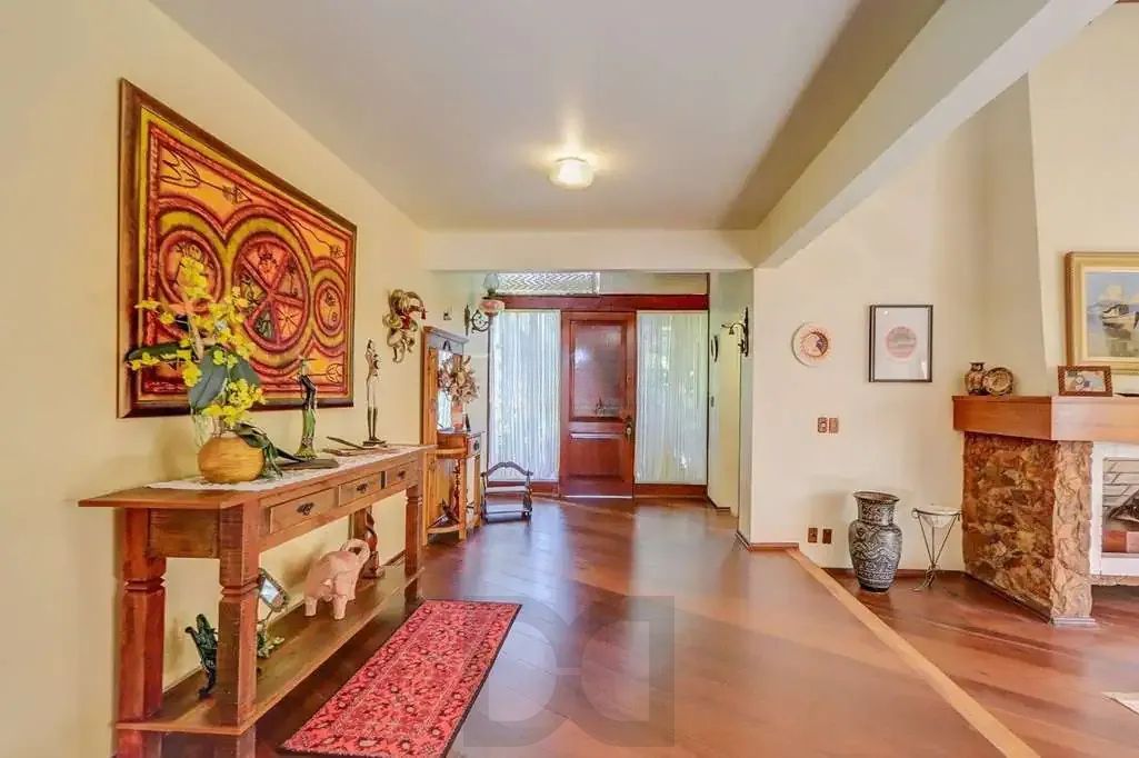 Casa em condominio, 3 quartos, 3 suítes 2 vagas e piscina na Cavalhada. — foto 3