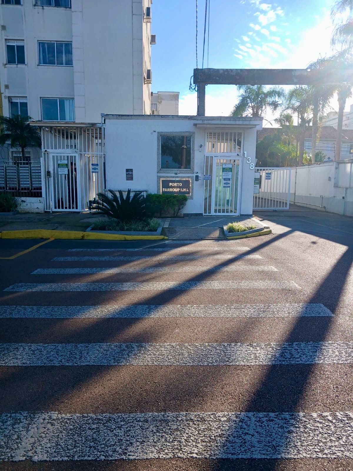 Apartamento térreo de 1 dormitório com 1 vaga coberta e fixa Bairro Santa Fé — foto 14