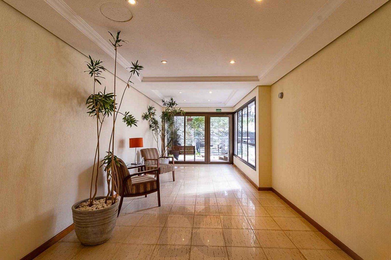 Apartamento de 2 quartos, elevador e 2 vagas no bairro Auxiliadora. — foto 13