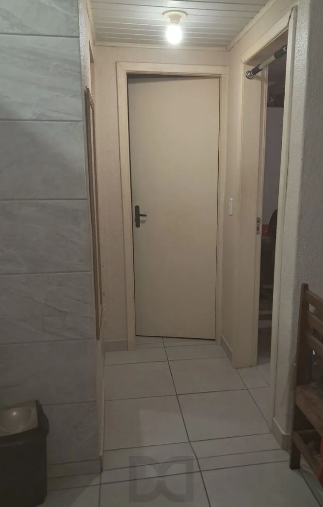 Apartamento Reformado no Rubem Berta | 2 Quartos, Vaga e Escriturado — foto 6