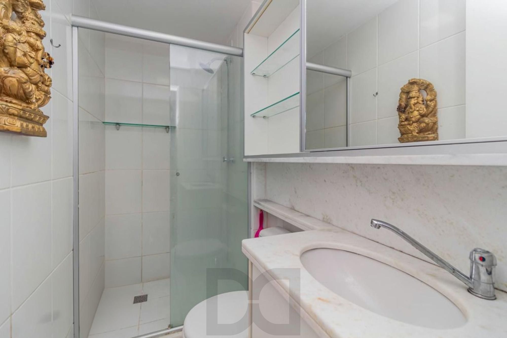 Apartamento com 3 quartos, elevador, sacada e 1 vaga Sarandi. — foto 24