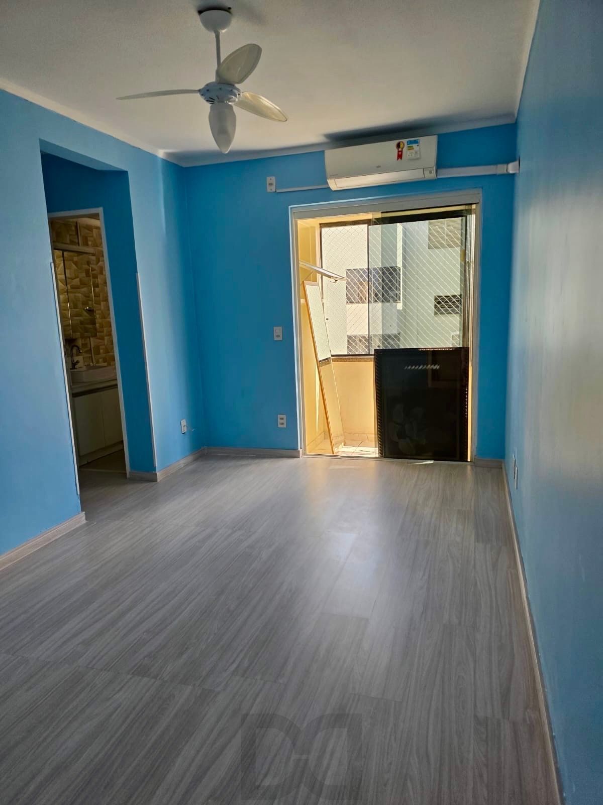 Apartamento de 2 dormitórios, 1 vaga, elevador no bairro Sarandi — foto 2