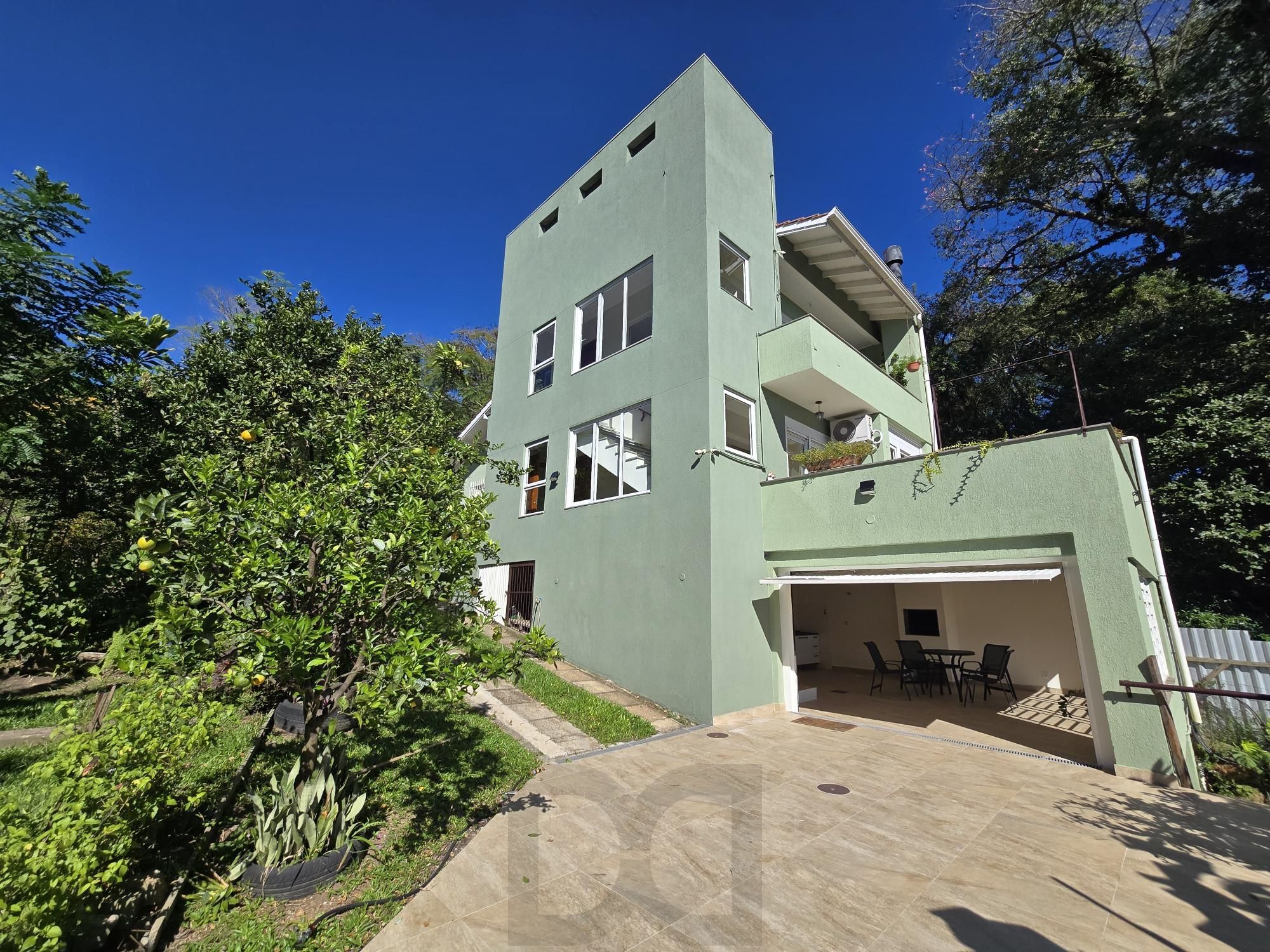Casa 3 dormitórios, 1 suíte, 4 vagas 210 m² privativos no Belém Novo. — foto 69