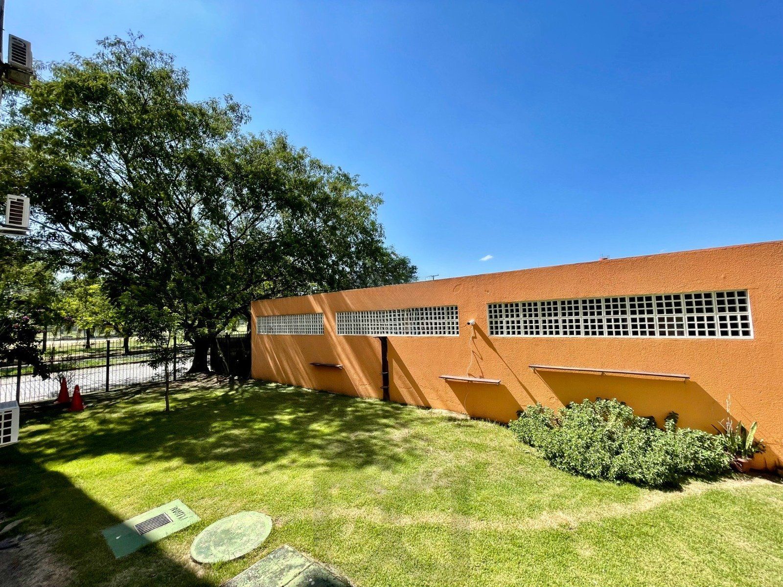 Apartamento Térreo com 3 quartos, vaga, piscina e elevador no bairro Humaitá. — foto 18