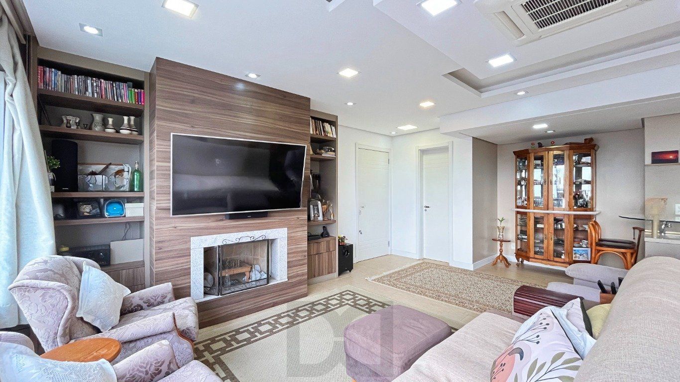 Apartamento com 3 quartos, 3 suítes e 128m² à venda em Menino Deus. — foto 8