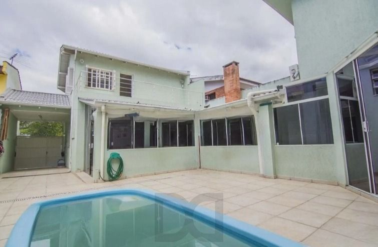 Casa 4 quartos, 4 suítes, 4 vagas e pátio com piscina no Bairro Vila Ipiranga — foto 32