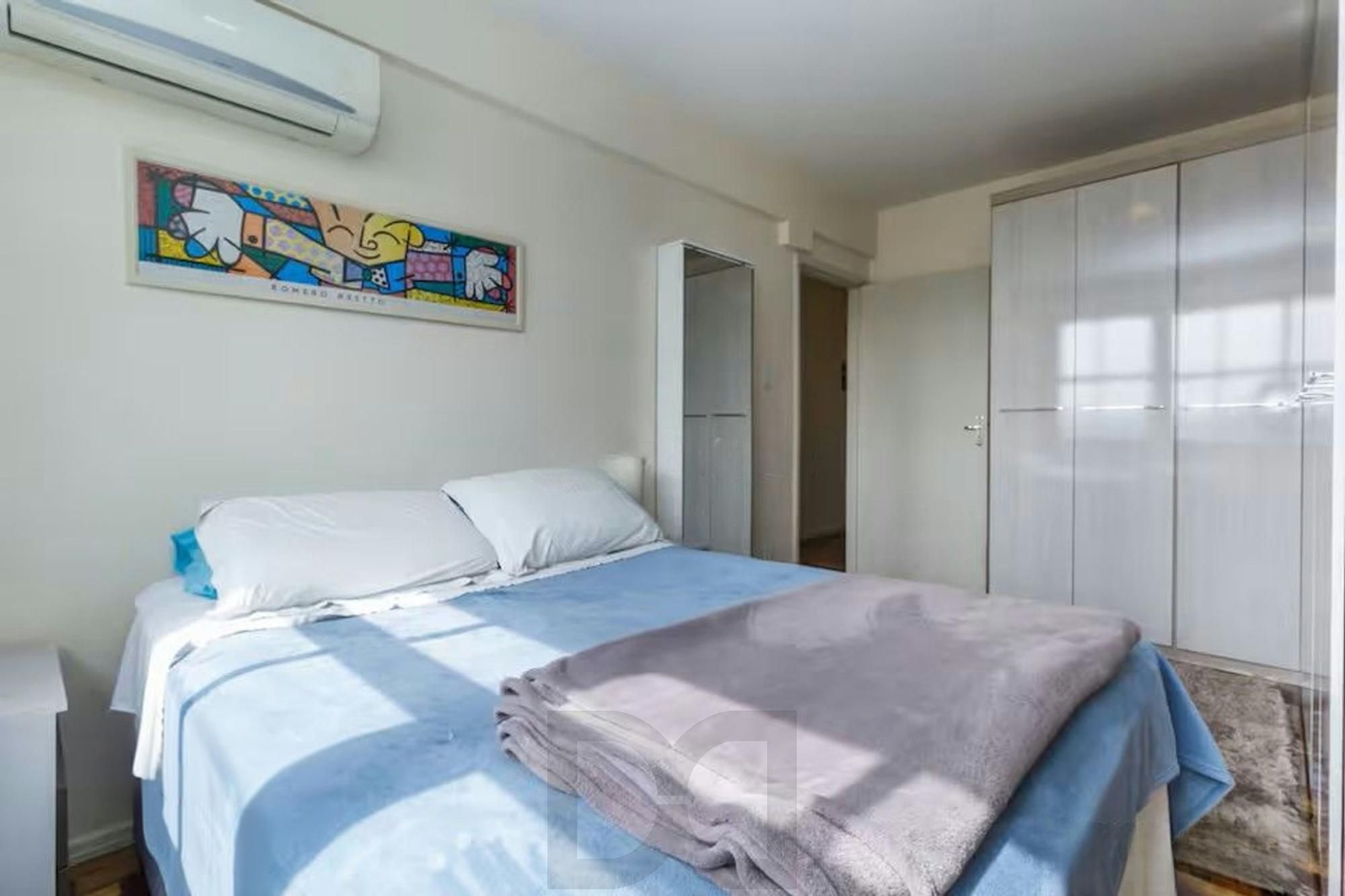 Apartamento 2 Dormitórios com Elevador à Venda na Azenha – Porto Alegre — foto 14
