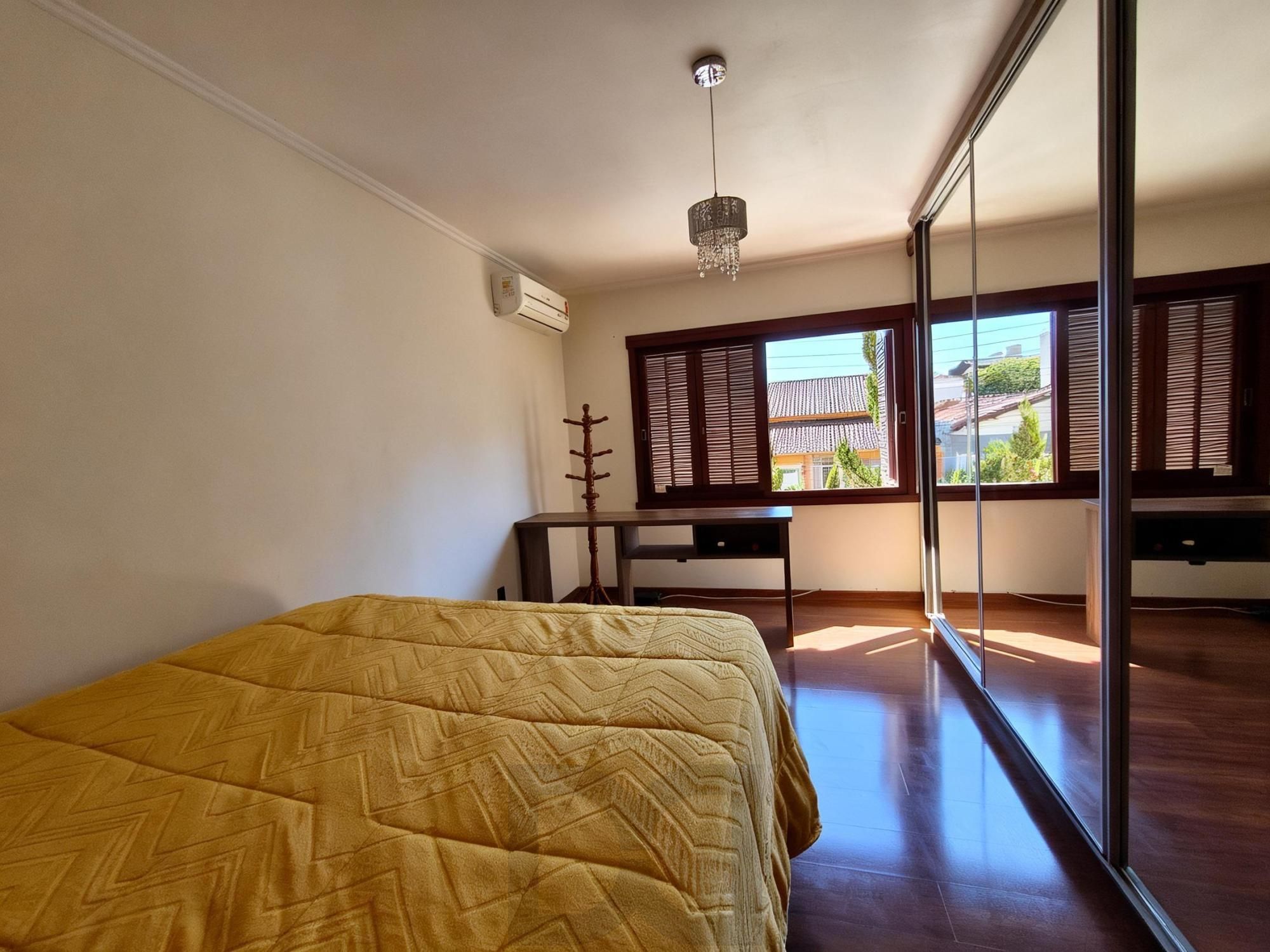 Casa com 4 quartos, piscina, vaga, churrasqueira e Sacada no bairro Jardim Itu — foto 24