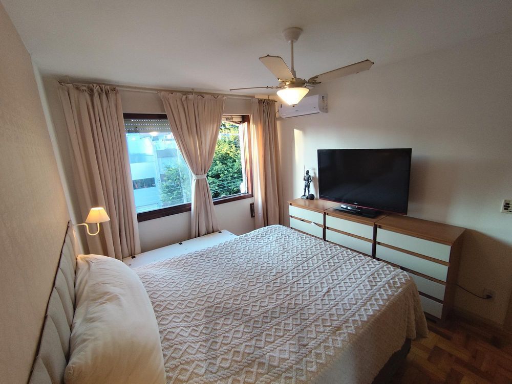 Apartamento semi mobiliado de 2 quartos e 2 vagas no bairro Petrópolis — foto 23