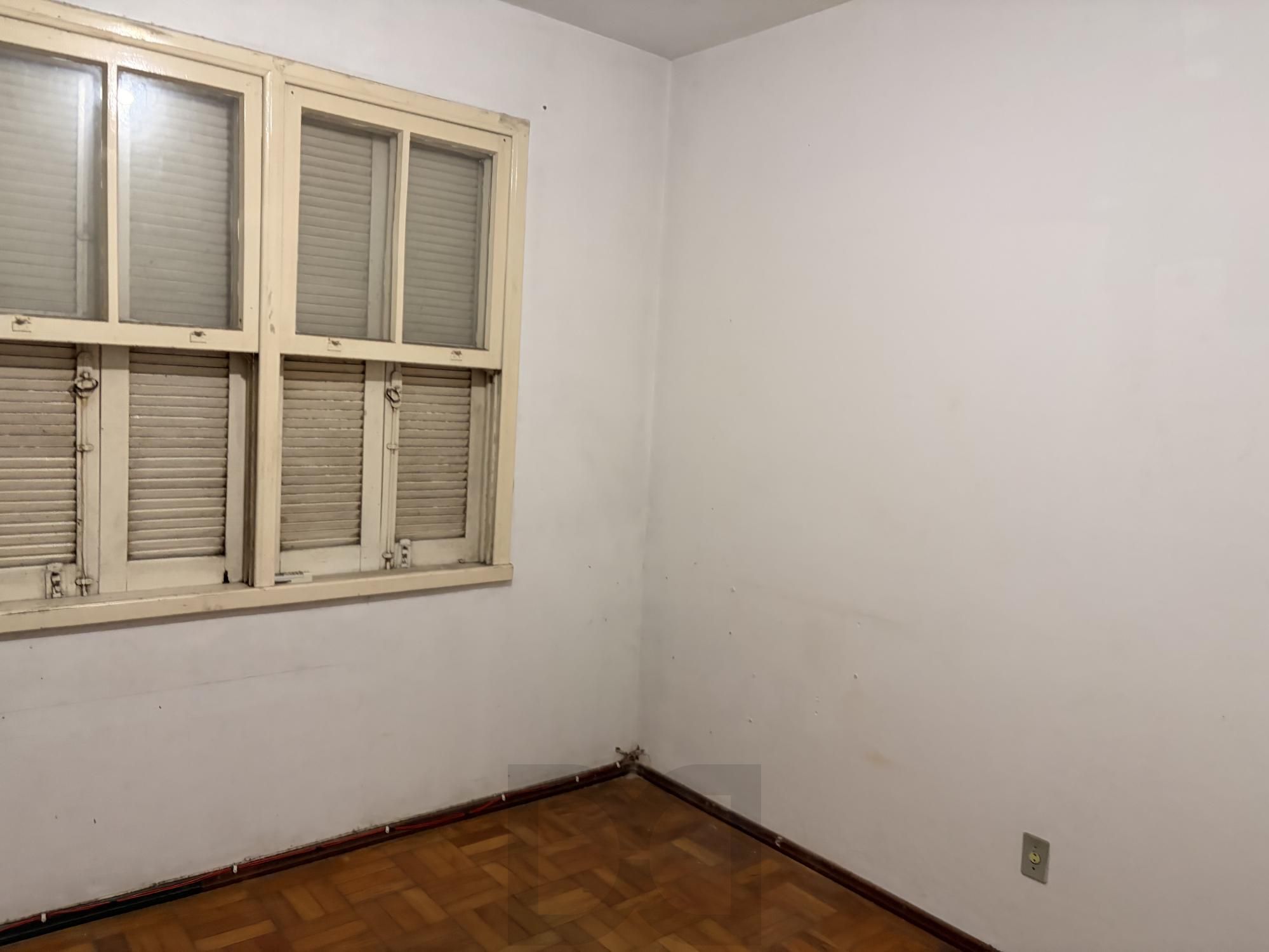 Apartamento térreo de 3 dormitórios com garagem coberta no Sarandi — foto 31