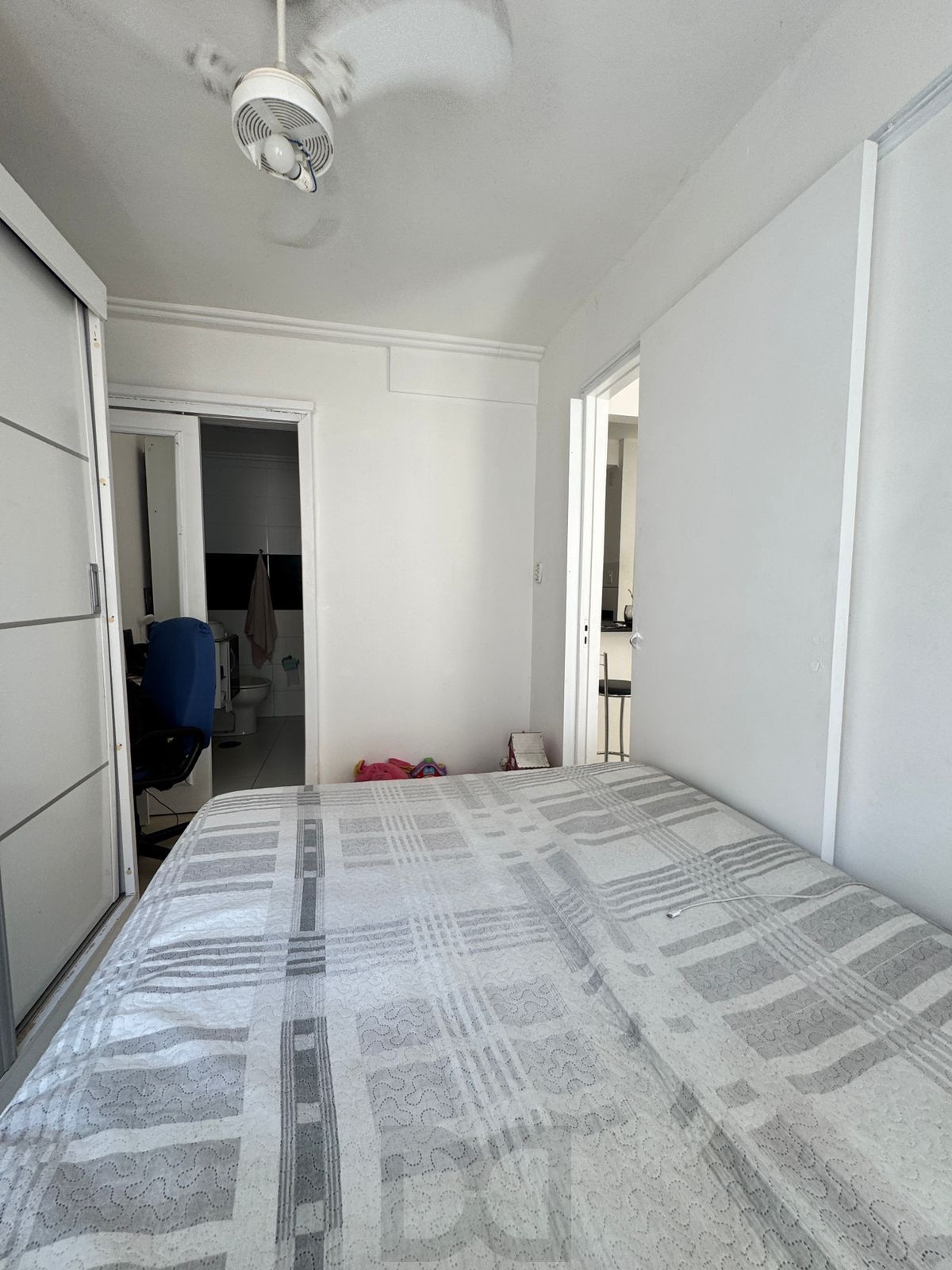 Apartamento 1 dormitório Semi mobiliado Bairro Jardim Leopoldina Porto Alegre — foto 9