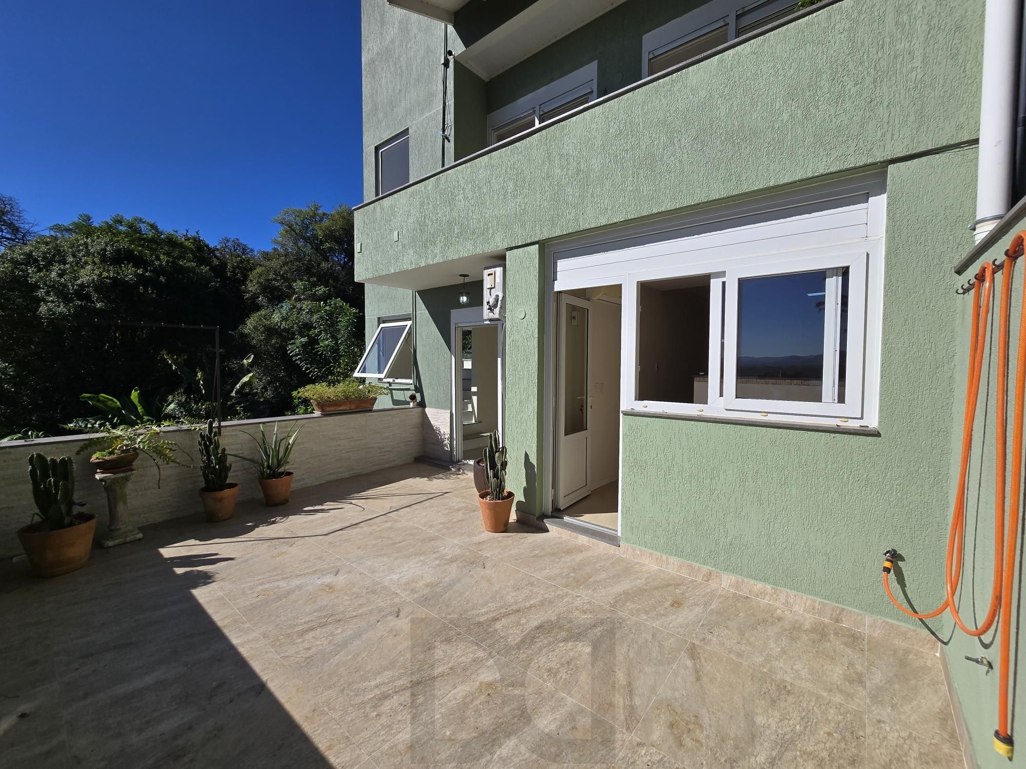 Casa 3 dormitórios, 1 suíte, 4 vagas 210 m² privativos no Belém Novo. — foto 24