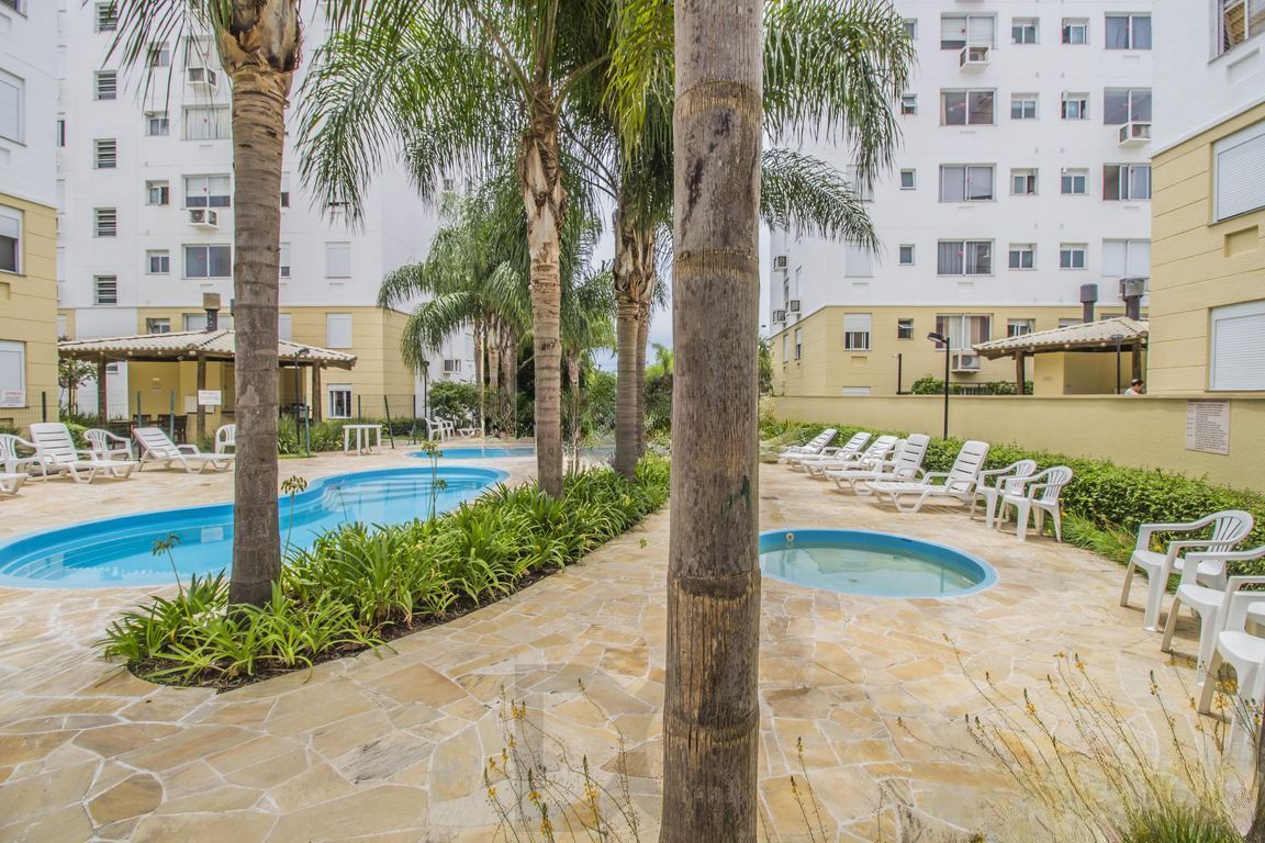 Apartamento 3 quartos, 1 vaga, elevador e piscina no bairro Cristal — foto 31