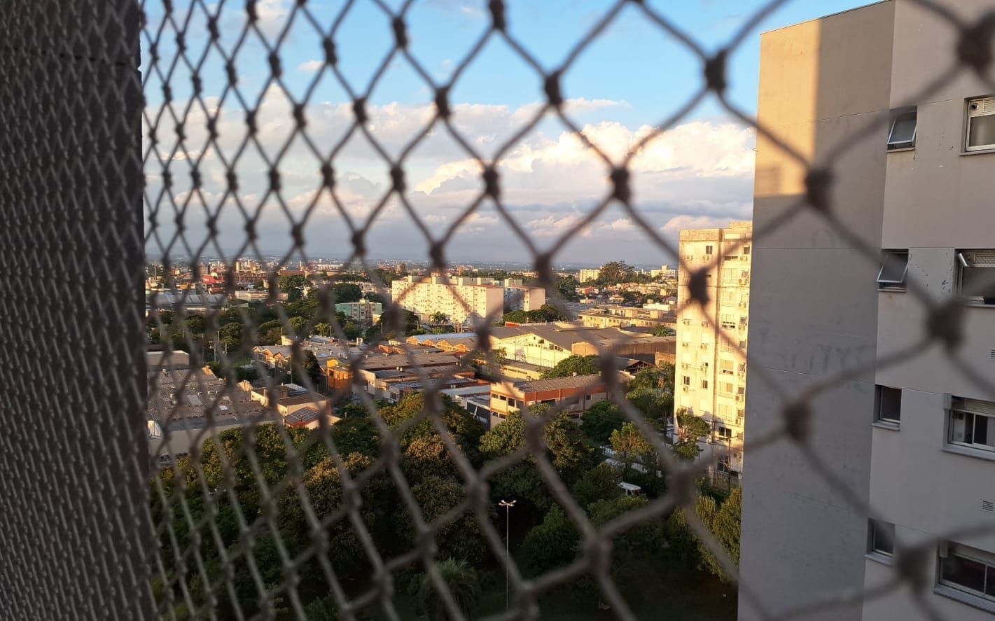 Apartamento de 2 dormitórios, 1 vaga e elevador no bairro Sarandi — foto 3