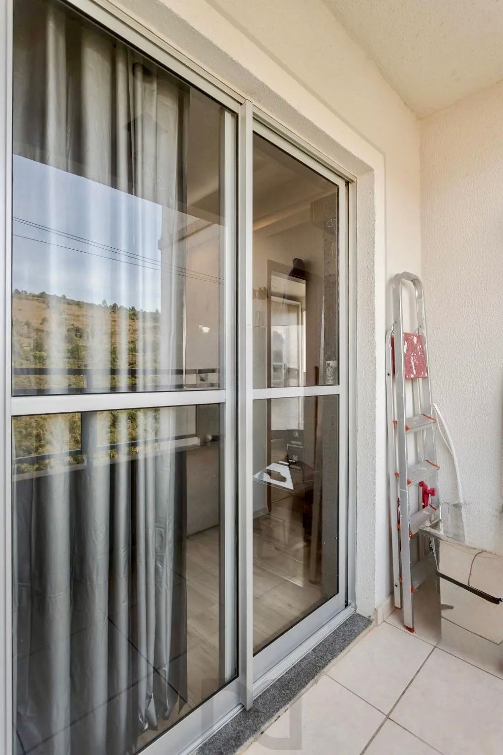 Apartamento com Sacada Linda Vista Morro Santana com 1 vaga de garagem — foto 29