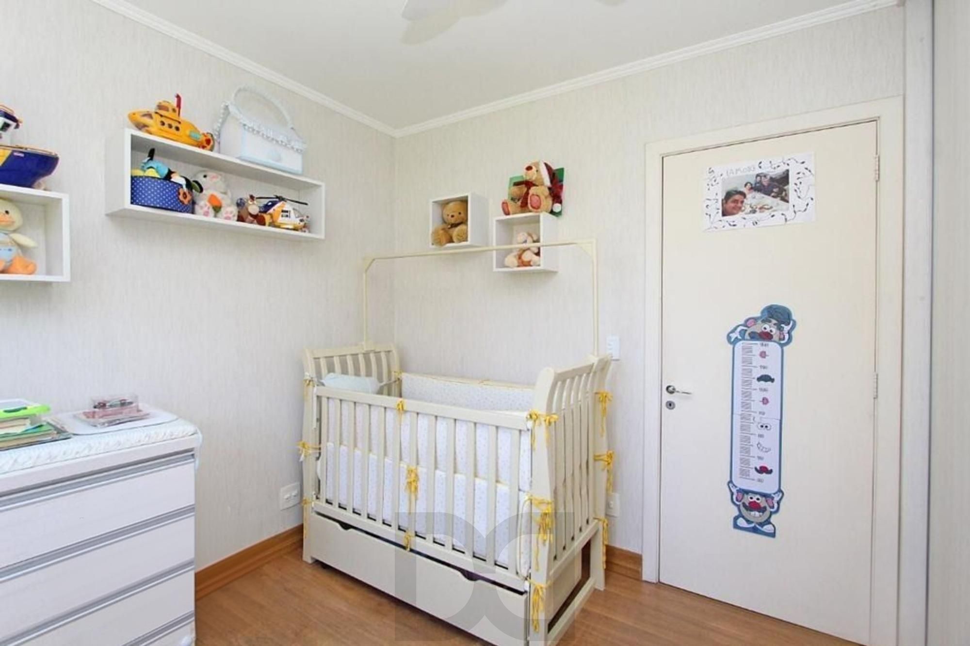 Apartamento de 4 dormitórios , 2 vagas e elevador no bairro Boa Vista — foto 17