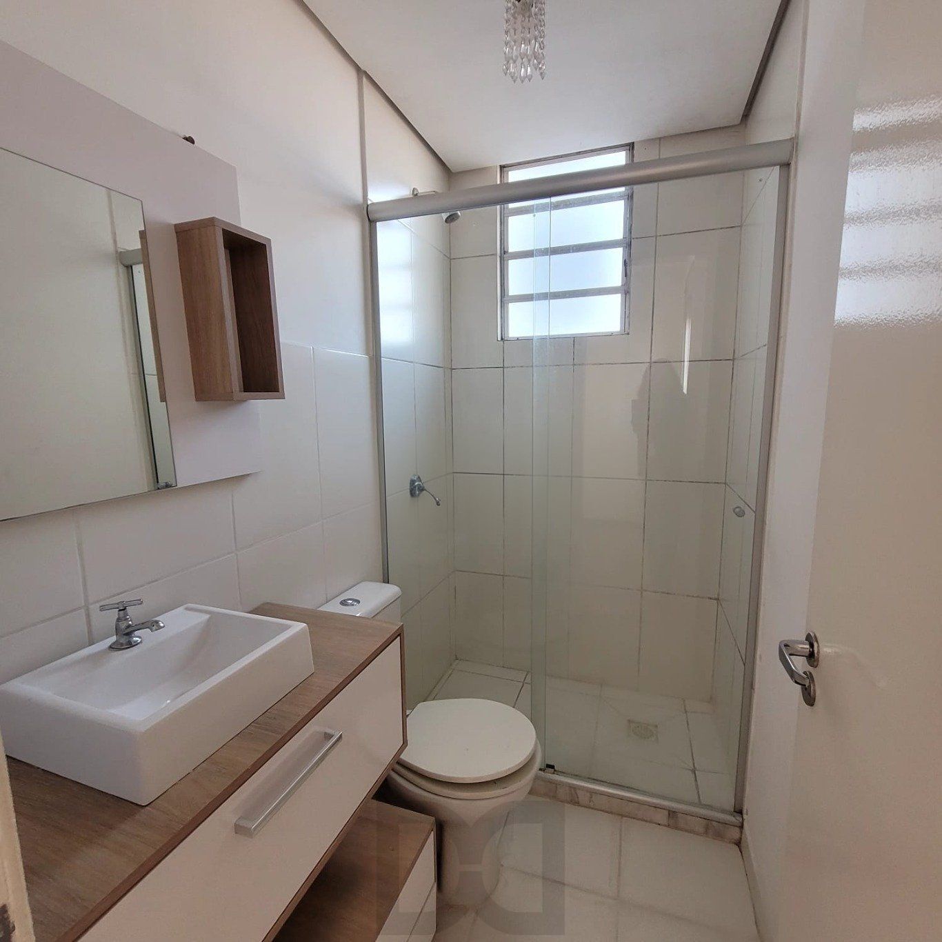 Apartamento de 3 quartos, sacada, 1 vaga no bairro Jardim Planalto. — foto 14