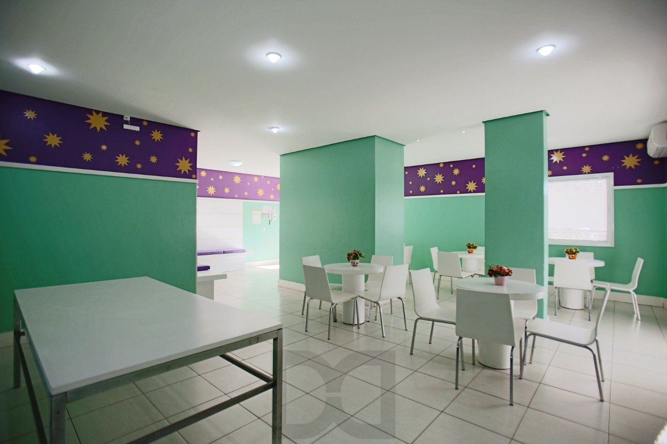 Apartamento 2 Dormitórios com Elevador e 2 Vagas à Venda no Jardim Carvalho — foto 15
