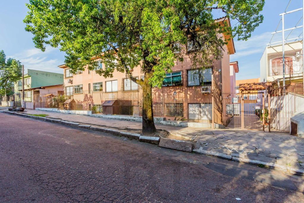 Apartamento com 1 quarto e 40m² à venda em Jardim Ypu, Porto Alegre. — foto 21