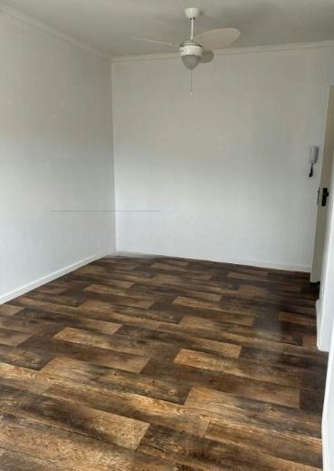 Apartamento de 2 quartos, elevador no bairro Partenon. — foto 11